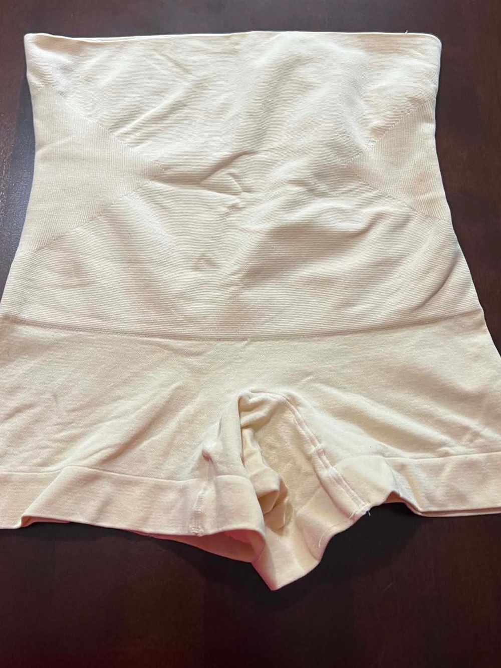 High-Waist Shaping Shorts - Cream